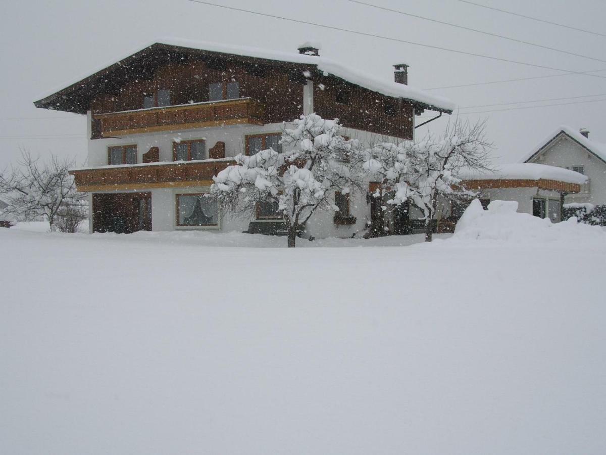 Gaestehaus Gruenbacher Διαμέρισμα Kössen Εξωτερικό φωτογραφία